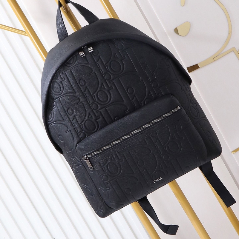 D*or backpacks